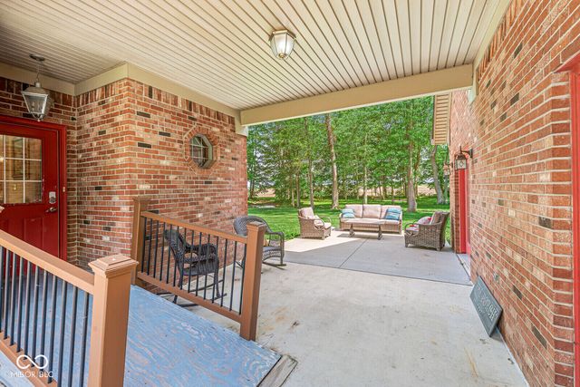 5599 N Brandywine Road, Shelbyville, IN 46176