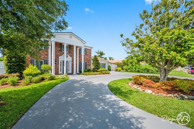 4545 HARBOR HILLS DRIVE, Largo, FL 33770