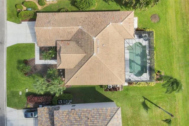 303 HERITAGE ISLES WAY, Bradenton, FL 34212