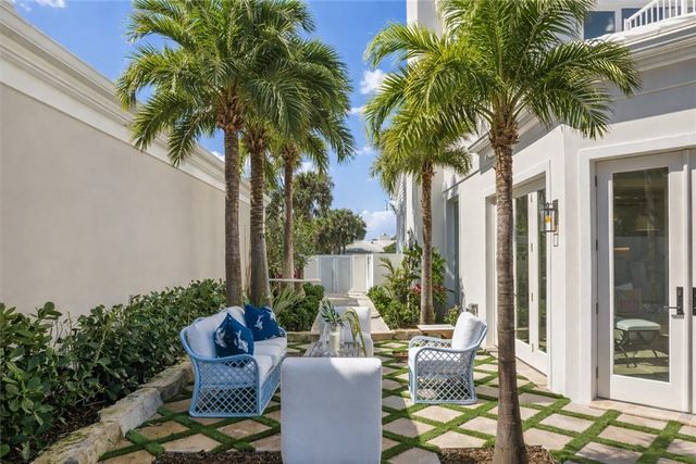 171 S Camelia Court, Vero Beach, FL 32963