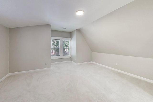 1033 S Claremont Avenue, Chicago, IL 60612