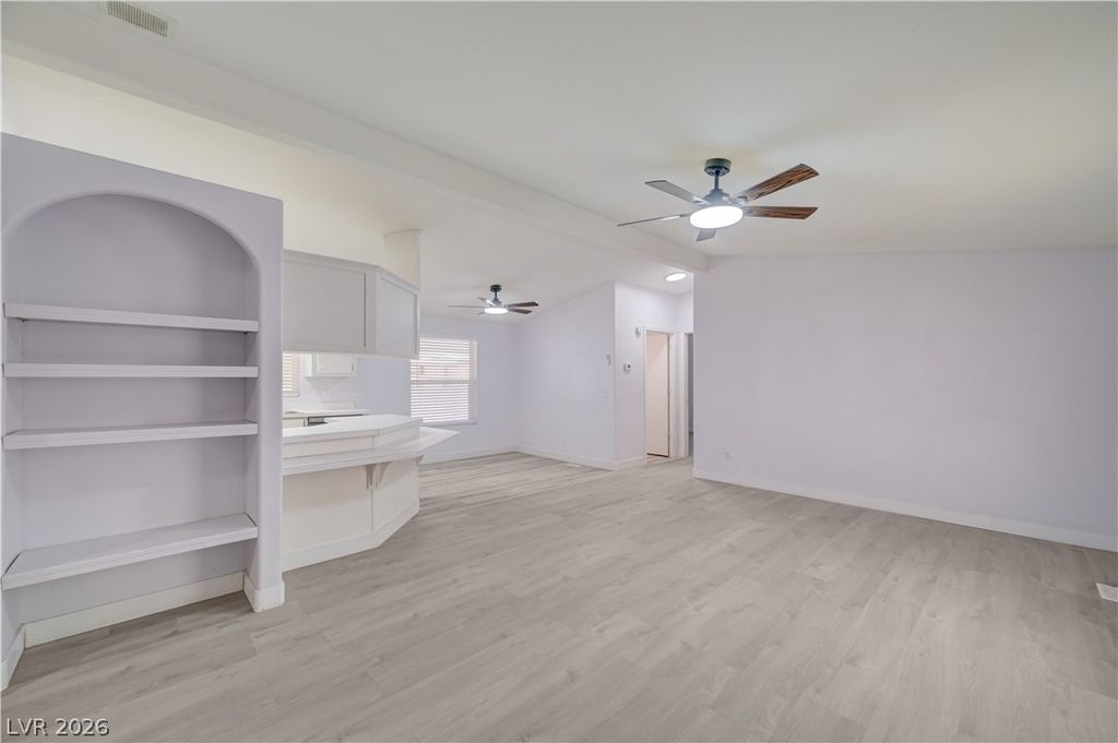 5842 Sassy Rose Drive, Las Vegas, NV 89122 — photo 4