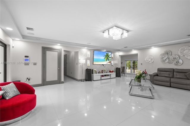 33300 SW 212th Ave, Homestead, FL 33034