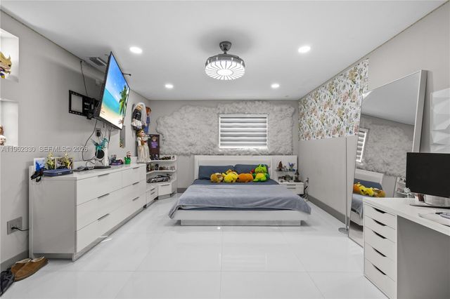 33300 SW 212th Ave, Homestead, FL 33034