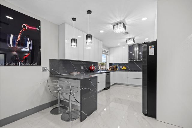 33300 SW 212th Ave, Homestead, FL 33034