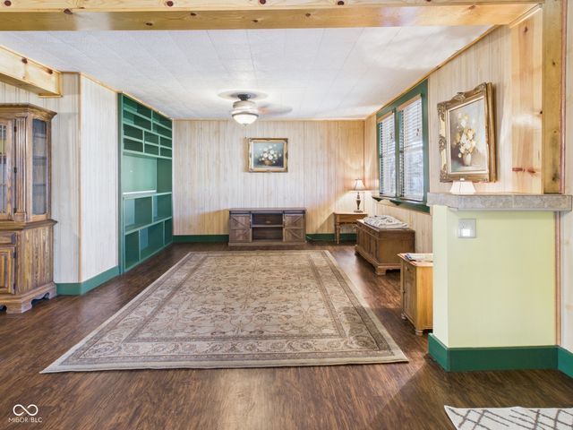 821 W 5th Street, Anderson, IN 46016