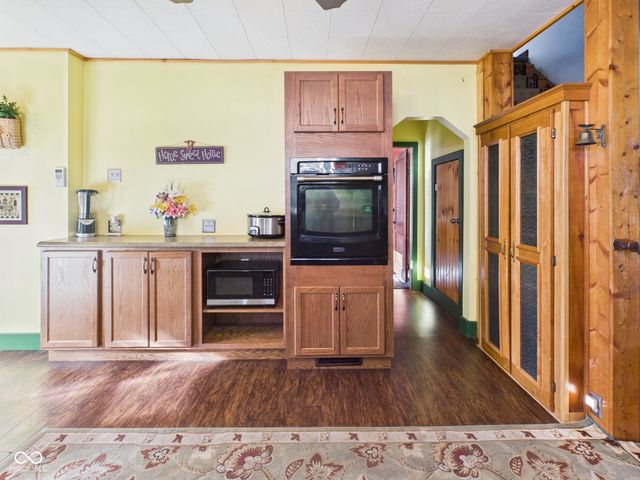 821 W 5th Street, Anderson, IN 46016