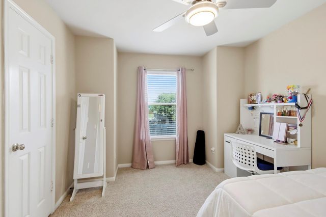 25450 Barmby Drive, Tomball, TX 77375