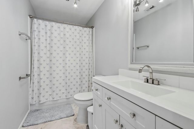 25450 Barmby Drive, Tomball, TX 77375