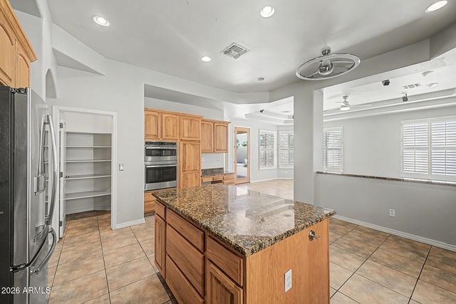 1095 N JAMAICA Court, Gilbert, AZ 85234