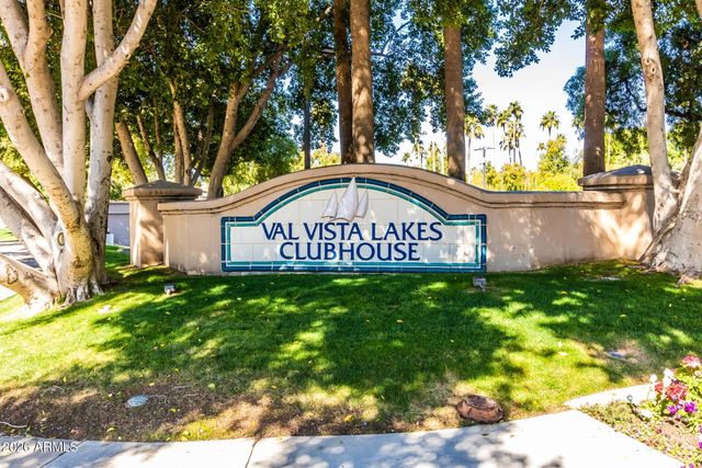 1095 N JAMAICA Court, Gilbert, AZ 85234