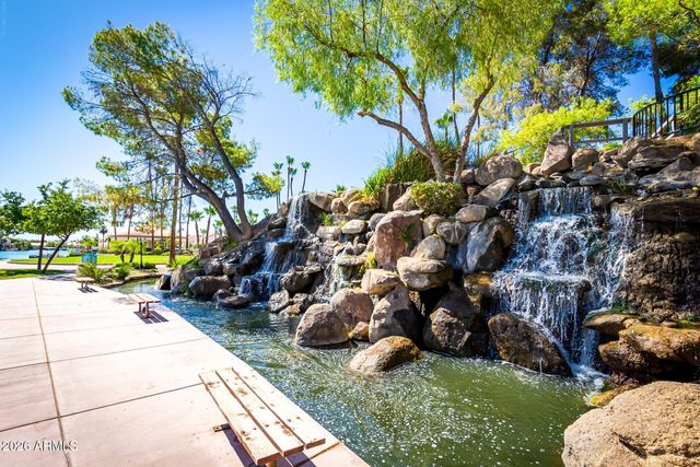 1095 N JAMAICA Court, Gilbert, AZ 85234