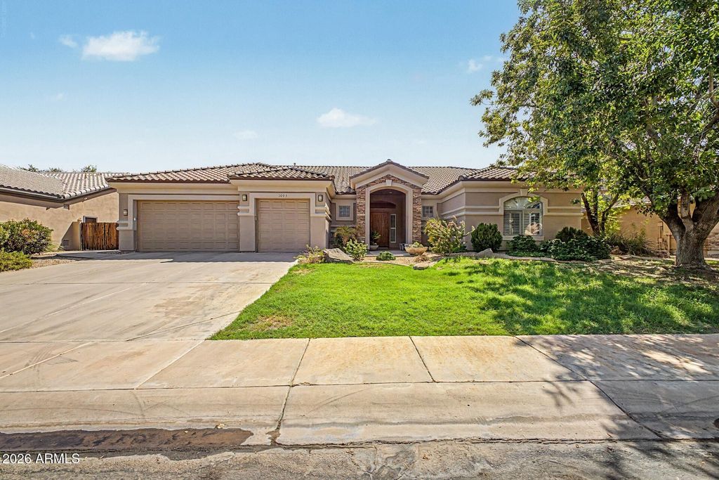 1095 N JAMAICA Court, Gilbert, AZ 85234