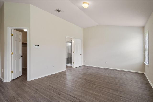 3924 Links LN, Round Rock, TX 78664