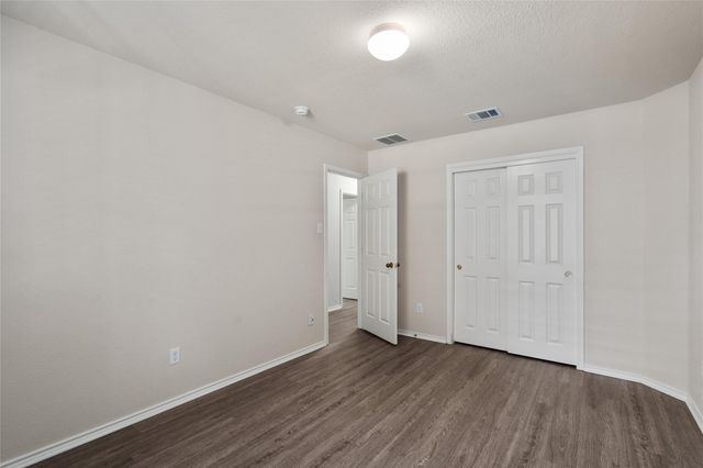 3924 Links LN, Round Rock, TX 78664