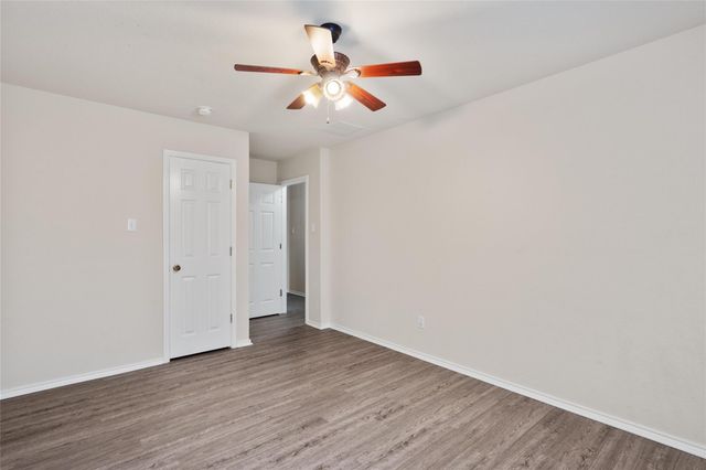 3924 Links LN, Round Rock, TX 78664