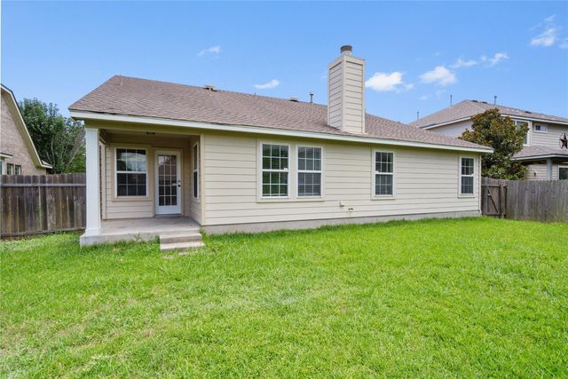3924 Links LN, Round Rock, TX 78664