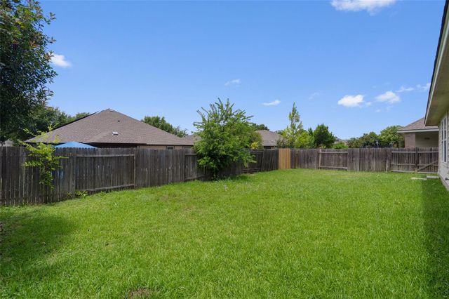 3924 Links LN, Round Rock, TX 78664