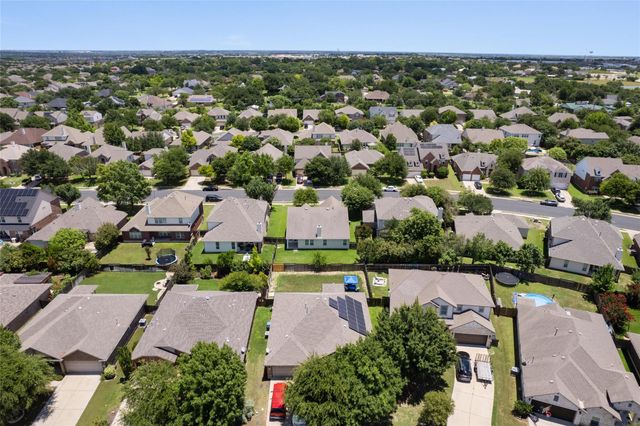 3924 Links LN, Round Rock, TX 78664