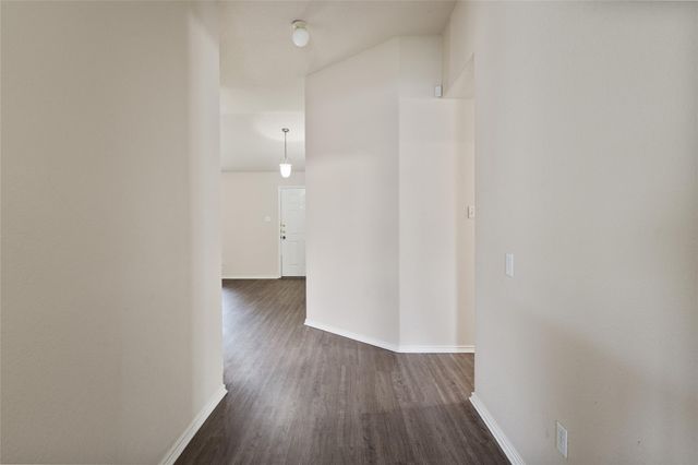 3924 Links LN, Round Rock, TX 78664