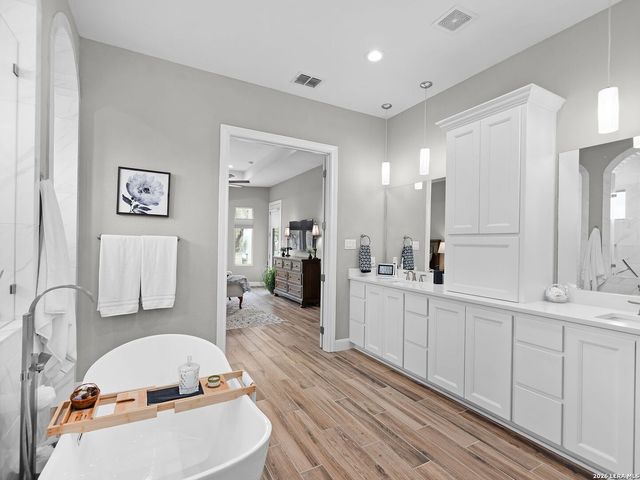 1623 Bussola, New Braunfels, TX 78132