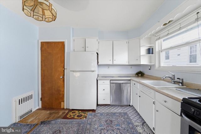 601 S ELMWOOD AVE, Glenolden, PA 19036