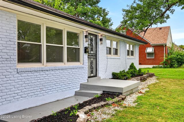 5218 Famous Way, Louisville, KY 40219