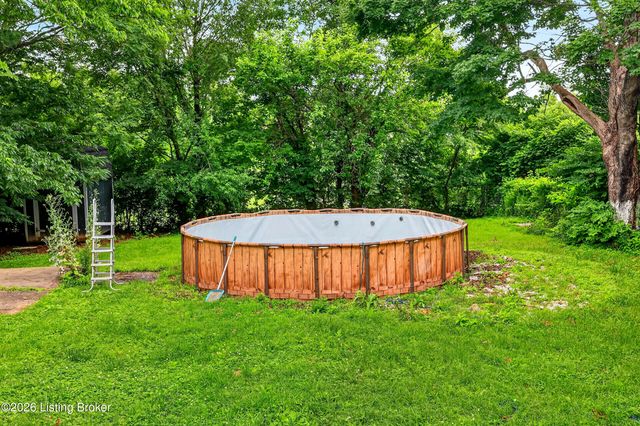 5218 Famous Way, Louisville, KY 40219