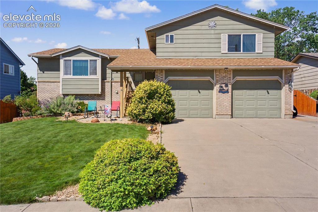 5760 Kittery Drive, Colorado Springs, CO 80911 — exterior