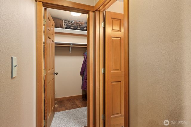 31 Tranquility Lane, Easton, WA 98925