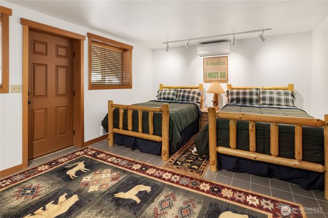 31 Tranquility Lane, Easton, WA 98925