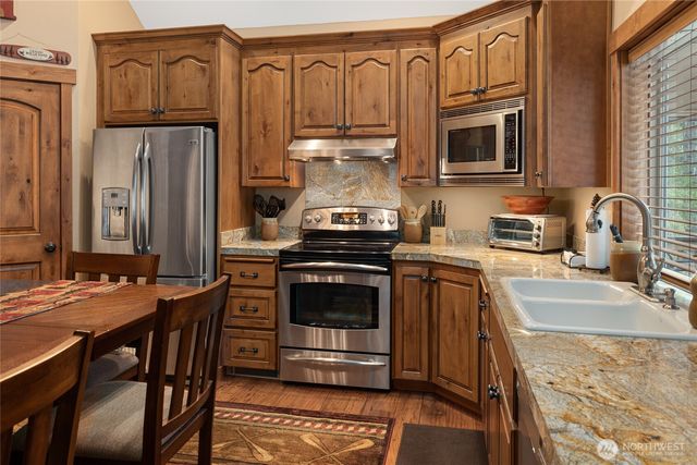 31 Tranquility Lane, Easton, WA 98925