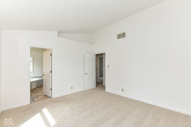 12372 Ensley Drive, Fishers, IN 46038