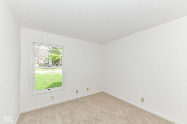 12372 Ensley Drive, Fishers, IN 46038