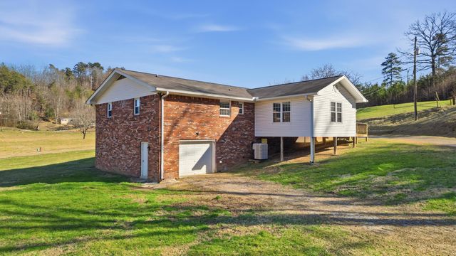 9061 Daisy Dallas Road, Soddy Daisy, TN 37379