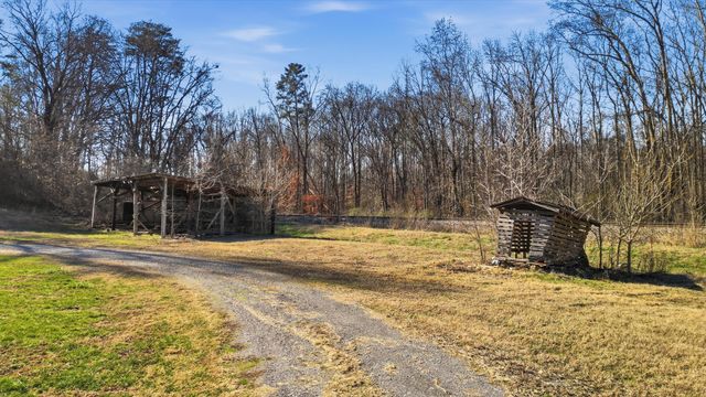 9061 Daisy Dallas Road, Soddy Daisy, TN 37379