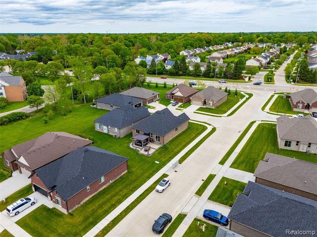 15365 Eton Pointe Drive, Clinton Township, MI 48035