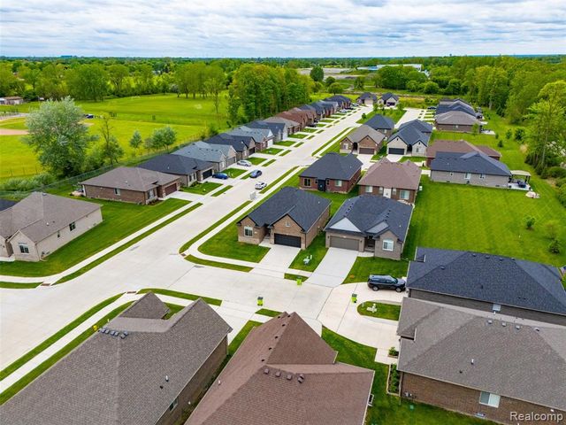 15365 Eton Pointe Drive, Clinton Township, MI 48035
