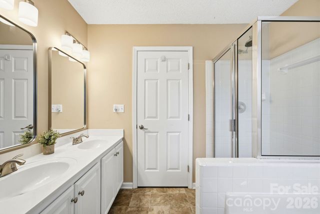 12126 Wild Garden Court, Charlotte, NC 28269