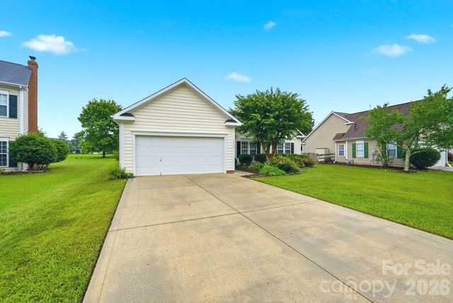 12126 Wild Garden Court, Charlotte, NC 28269