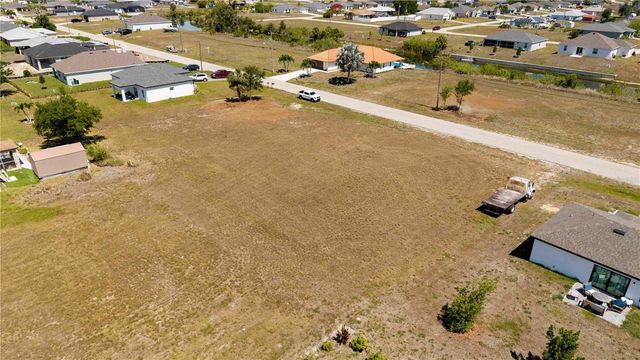 212 NE 25TH STREET, Cape Coral, FL 33909