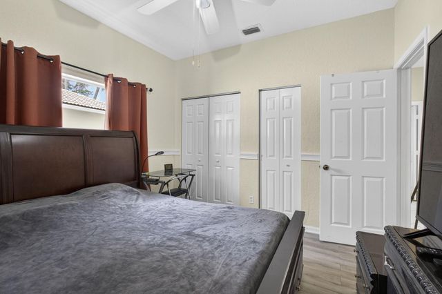 8600 Pine Cay, West Palm Beach, FL 33411