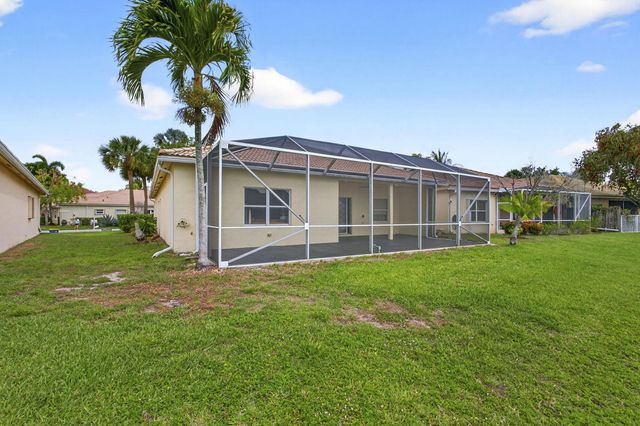 8600 Pine Cay, West Palm Beach, FL 33411