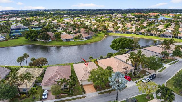 8600 Pine Cay, West Palm Beach, FL 33411