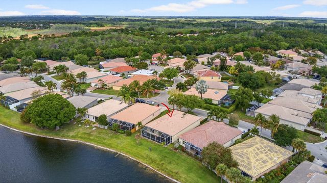 8600 Pine Cay, West Palm Beach, FL 33411