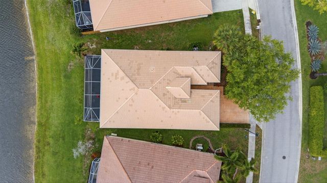 8600 Pine Cay, West Palm Beach, FL 33411