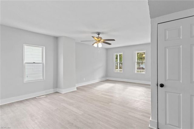 3230 Argonne AVE, Norfolk, VA 23509
