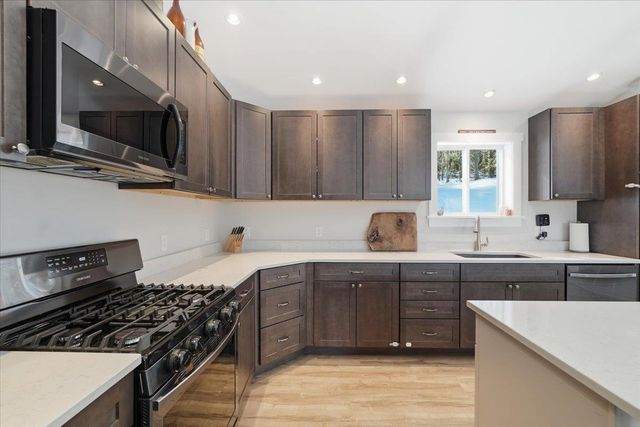 1074 Williamson Road, Cambridge, VT 05444
