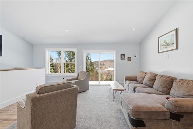 1074 Williamson Road, Cambridge, VT 05444