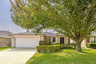 9614 Summer Laurel Lane, Houston, TX 77088